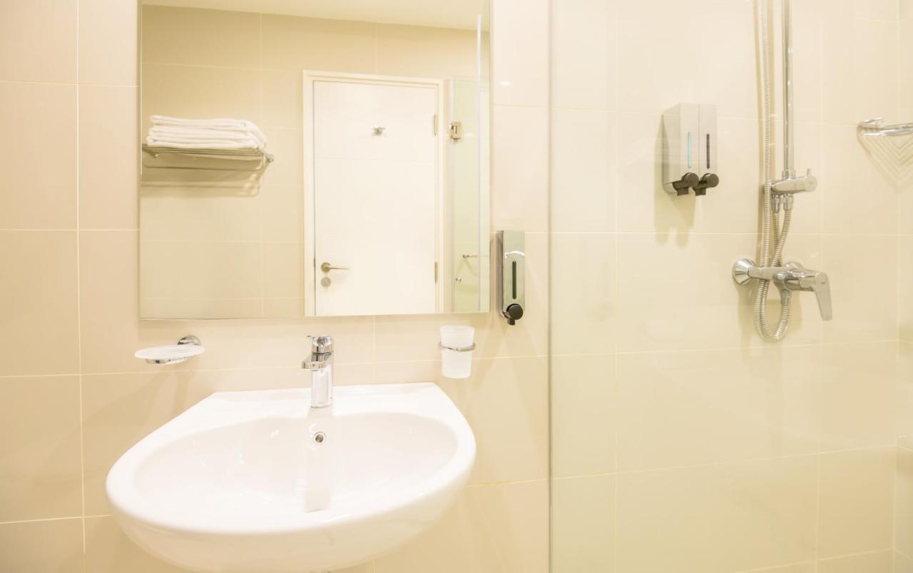 Fairway Sunset Serviced Apartments Galle Extérieur photo